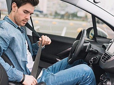 Essential Tips for Safely Driving a Rented Car in Dubai