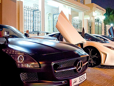 Why Mercedes Rental is Ideal for Attending Dubai's Fashion Events and Shows?