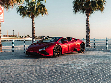 Luxury Lifestyle Pairings: Best Restaurants and Night Drives in Dubai