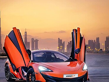 Is Renting a McLaren in Dubai Worth It? A Cost-to-Experience Analysis